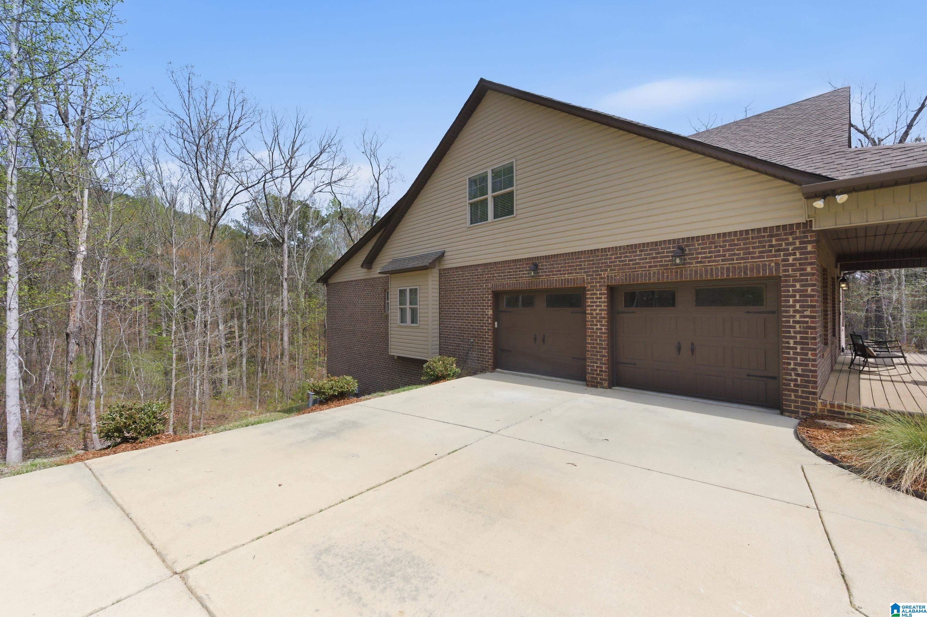 156 AUTUMN VIEW DRIVE
