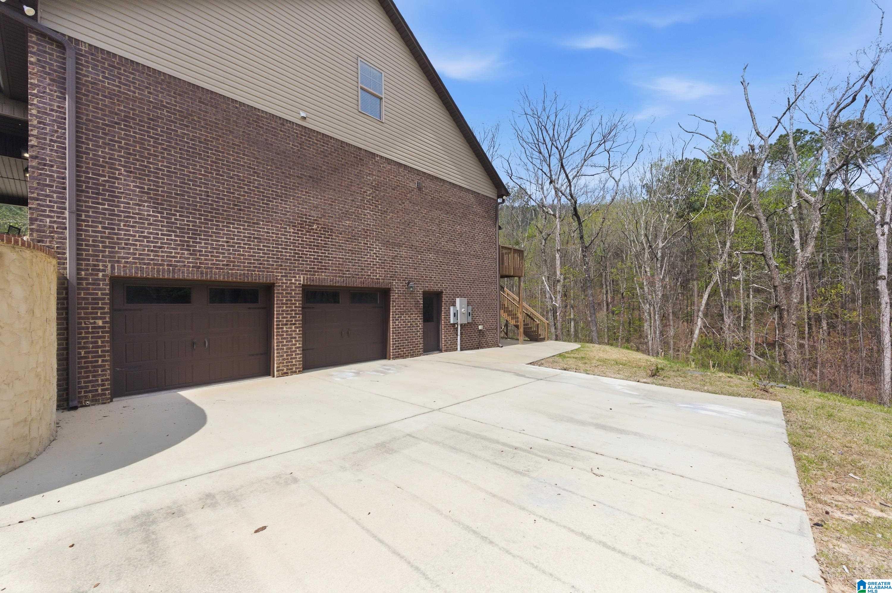 156 AUTUMN VIEW DRIVE