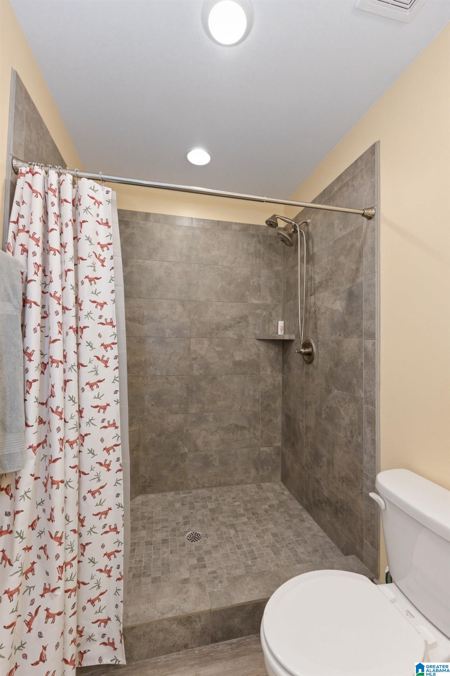 156 AUTUMN VIEW DRIVE