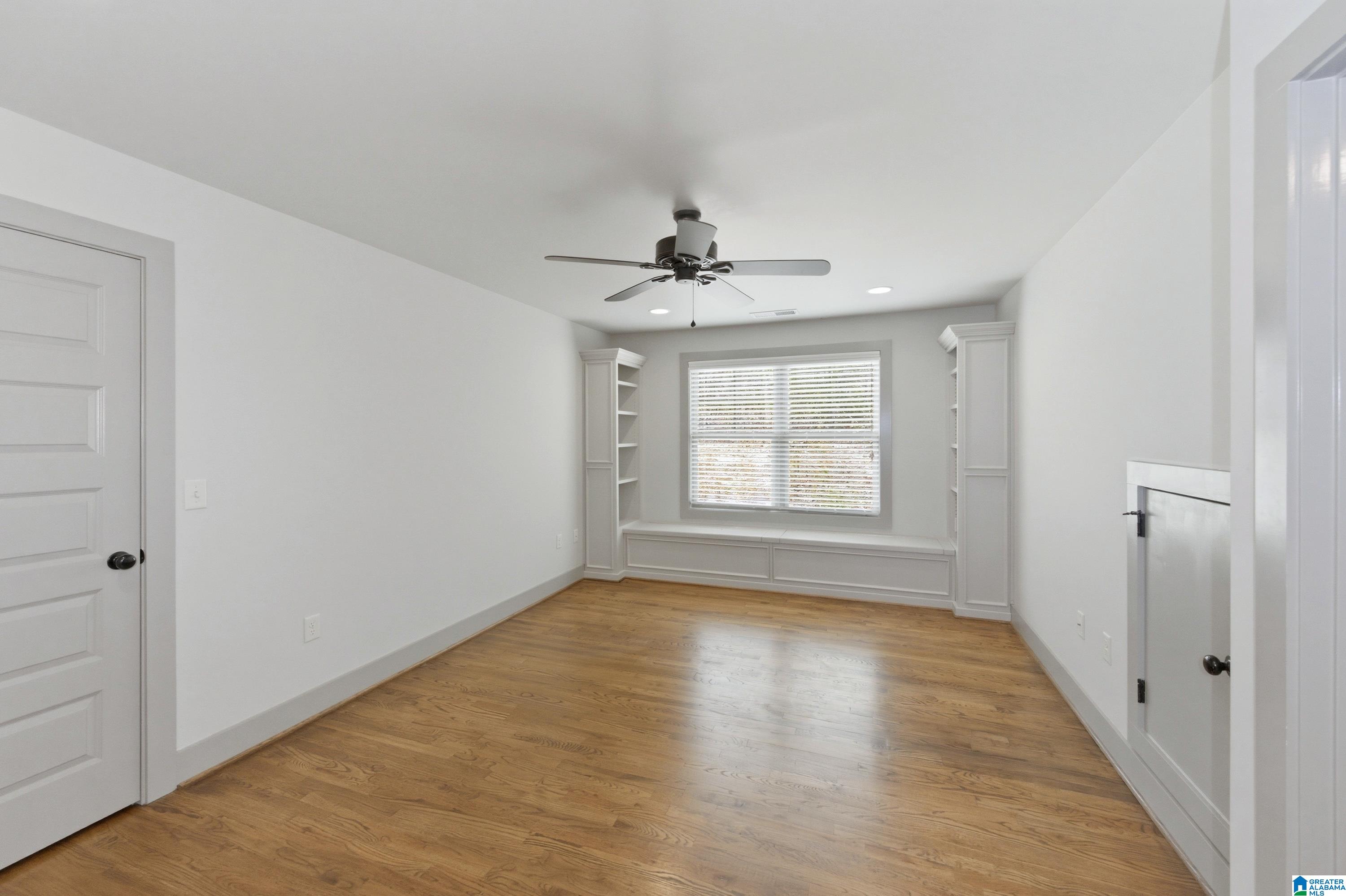 156 AUTUMN VIEW DRIVE