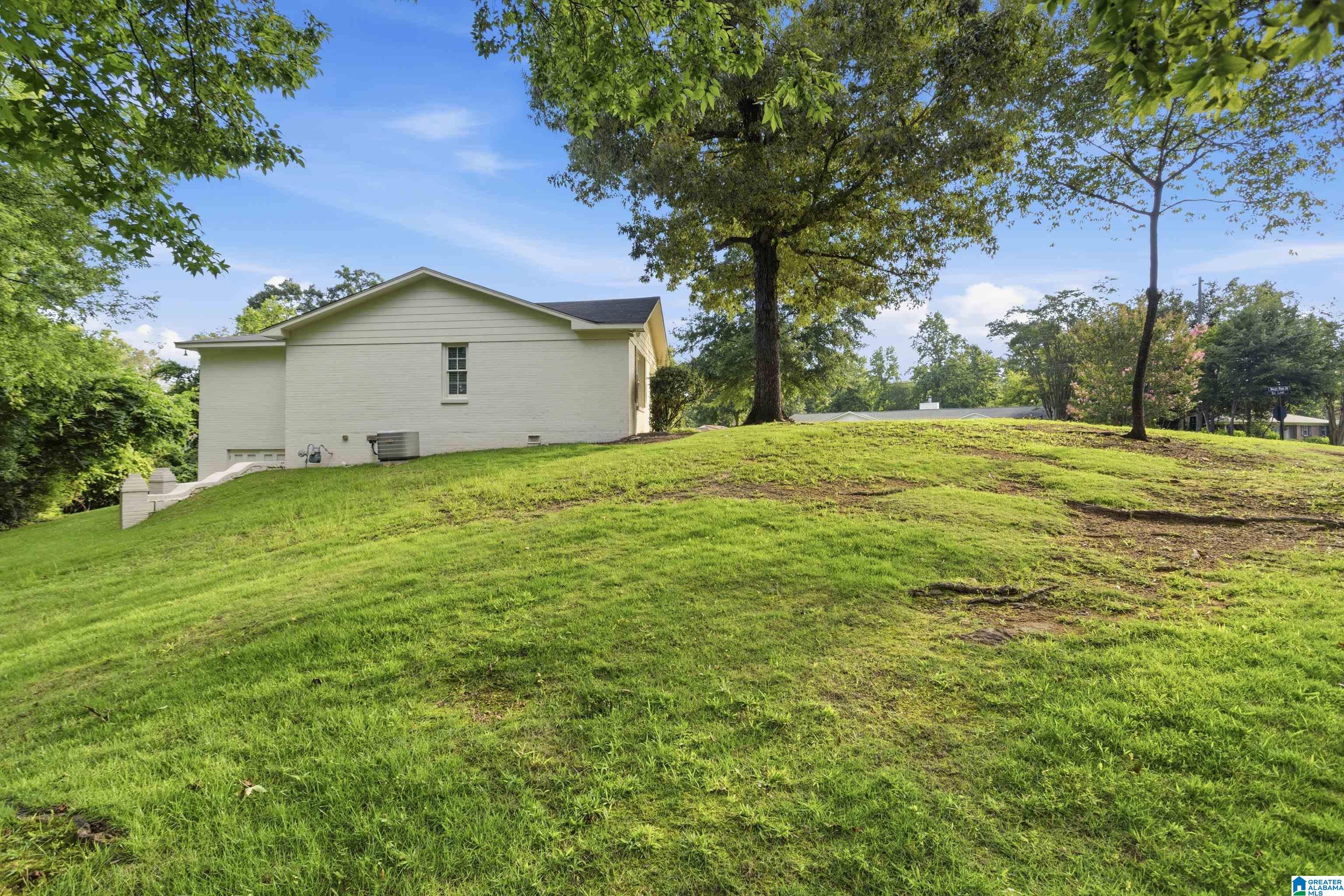 3220 VALLEY PARK DRIVE