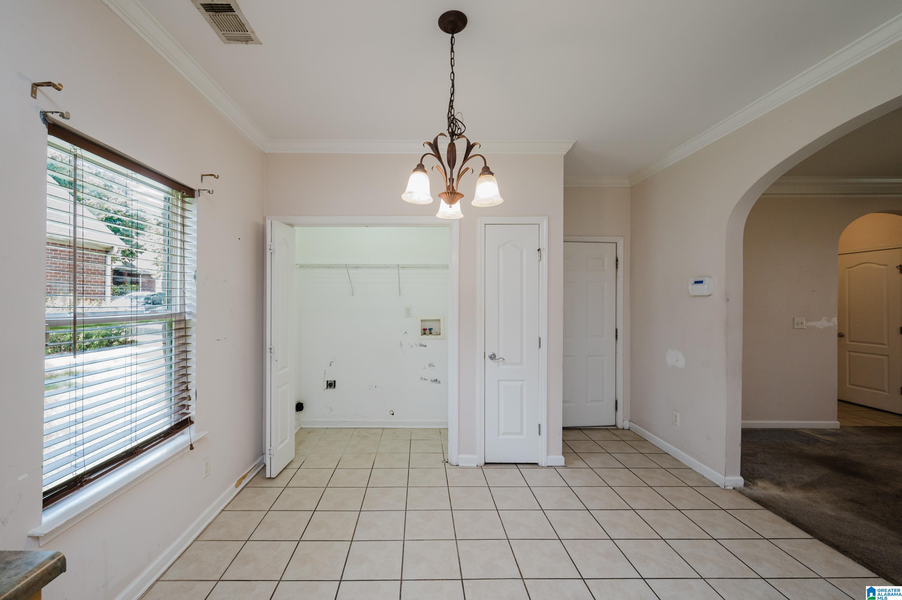 2733 OXMOOR WAY