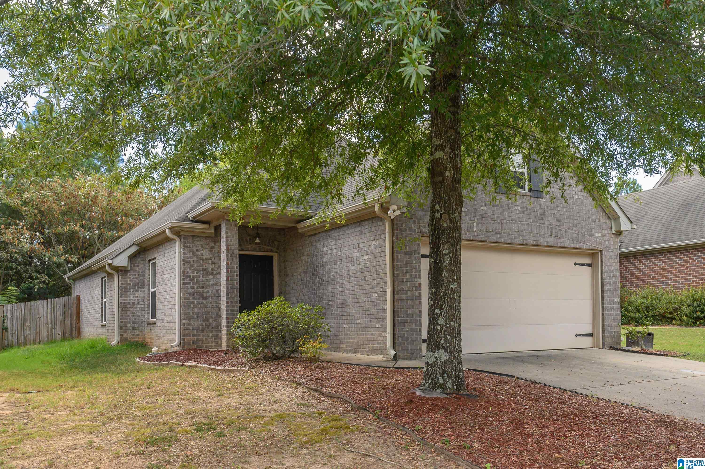 2733 OXMOOR WAY