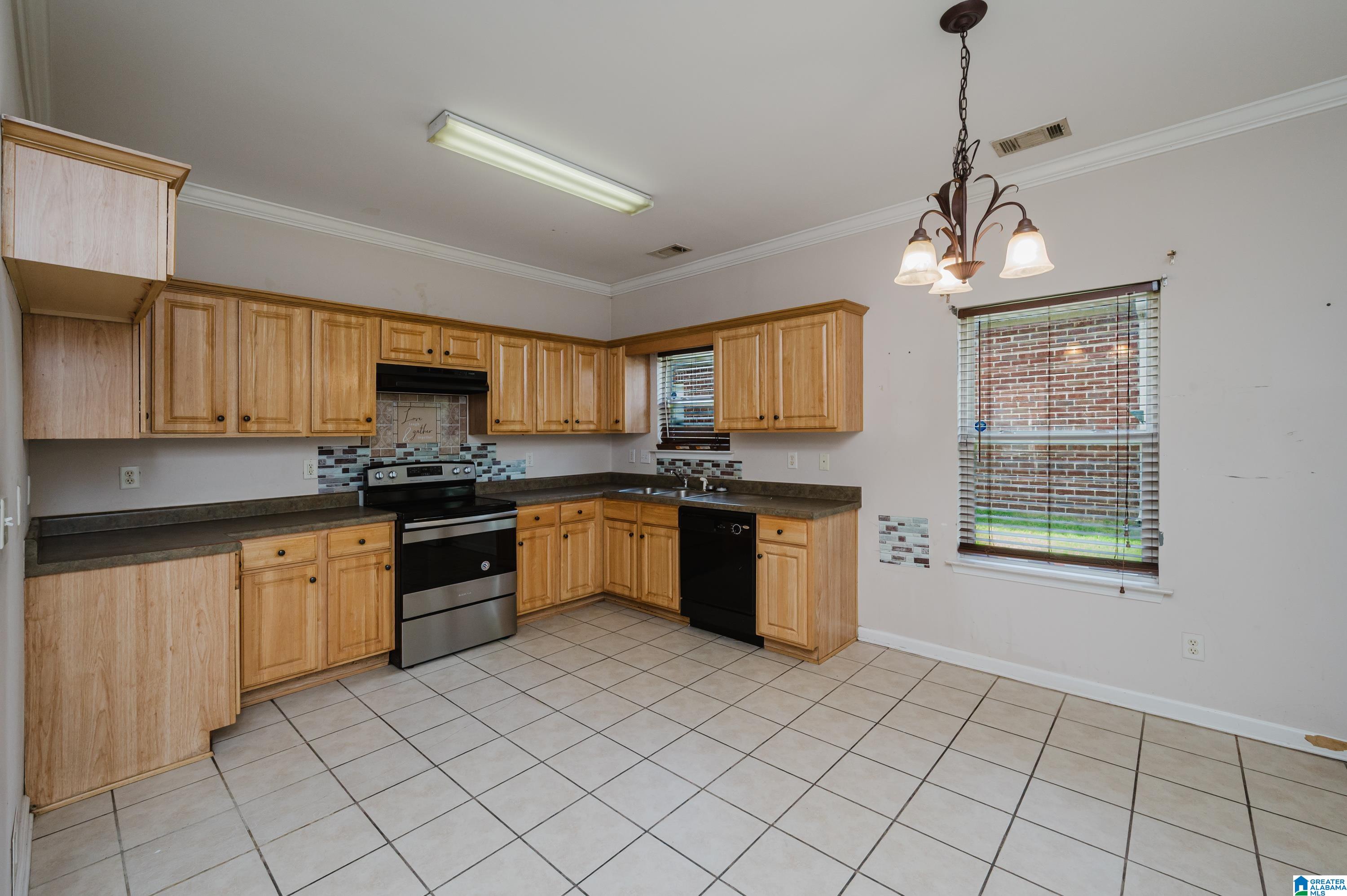 2733 OXMOOR WAY
