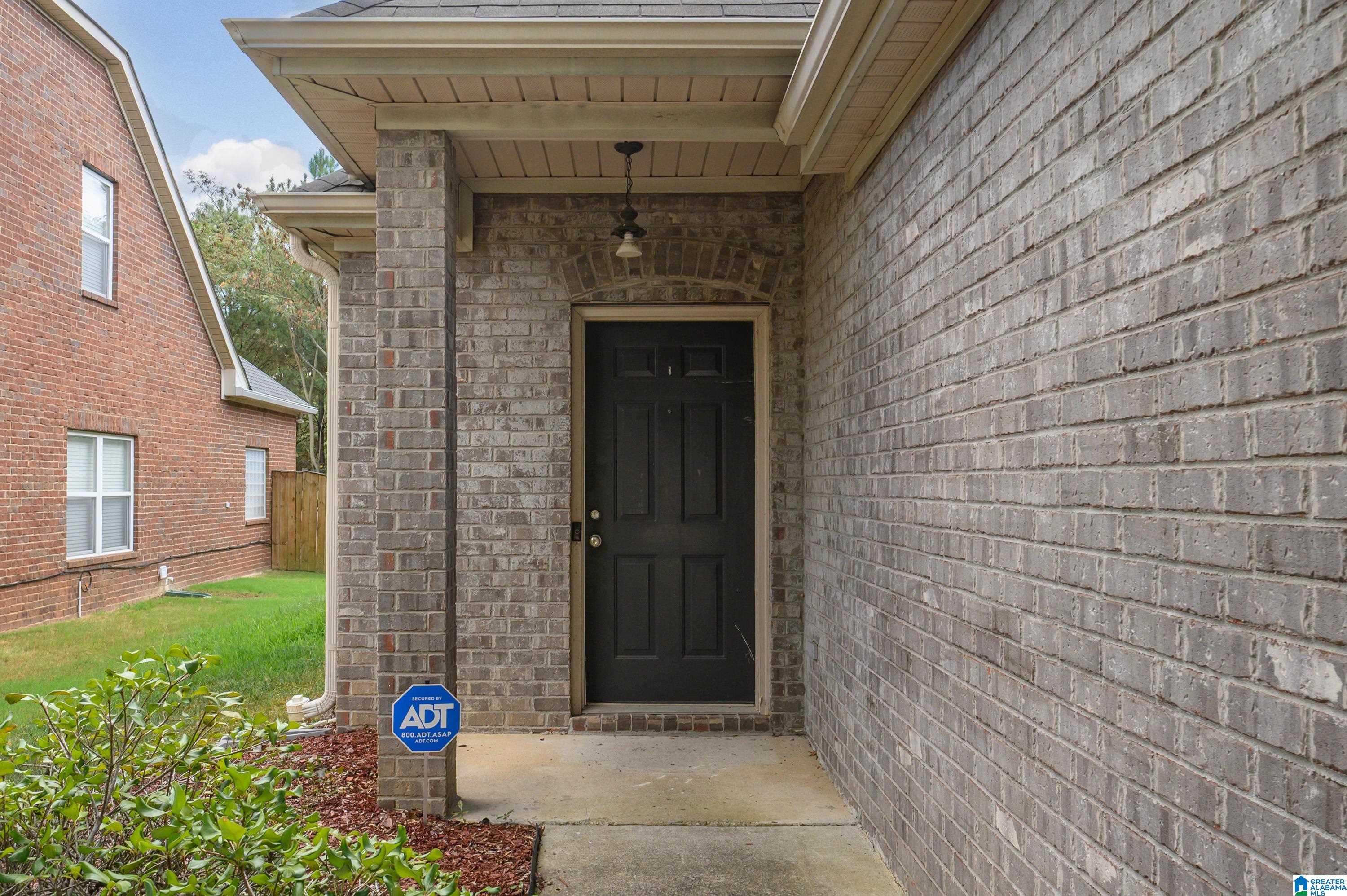 2733 OXMOOR WAY