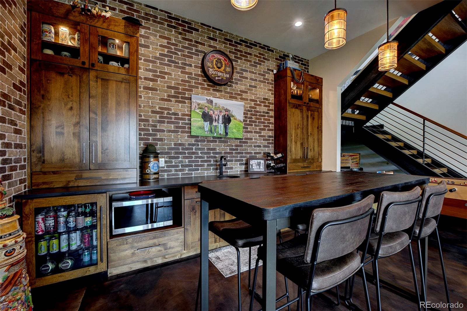 4331 Hilltop Road