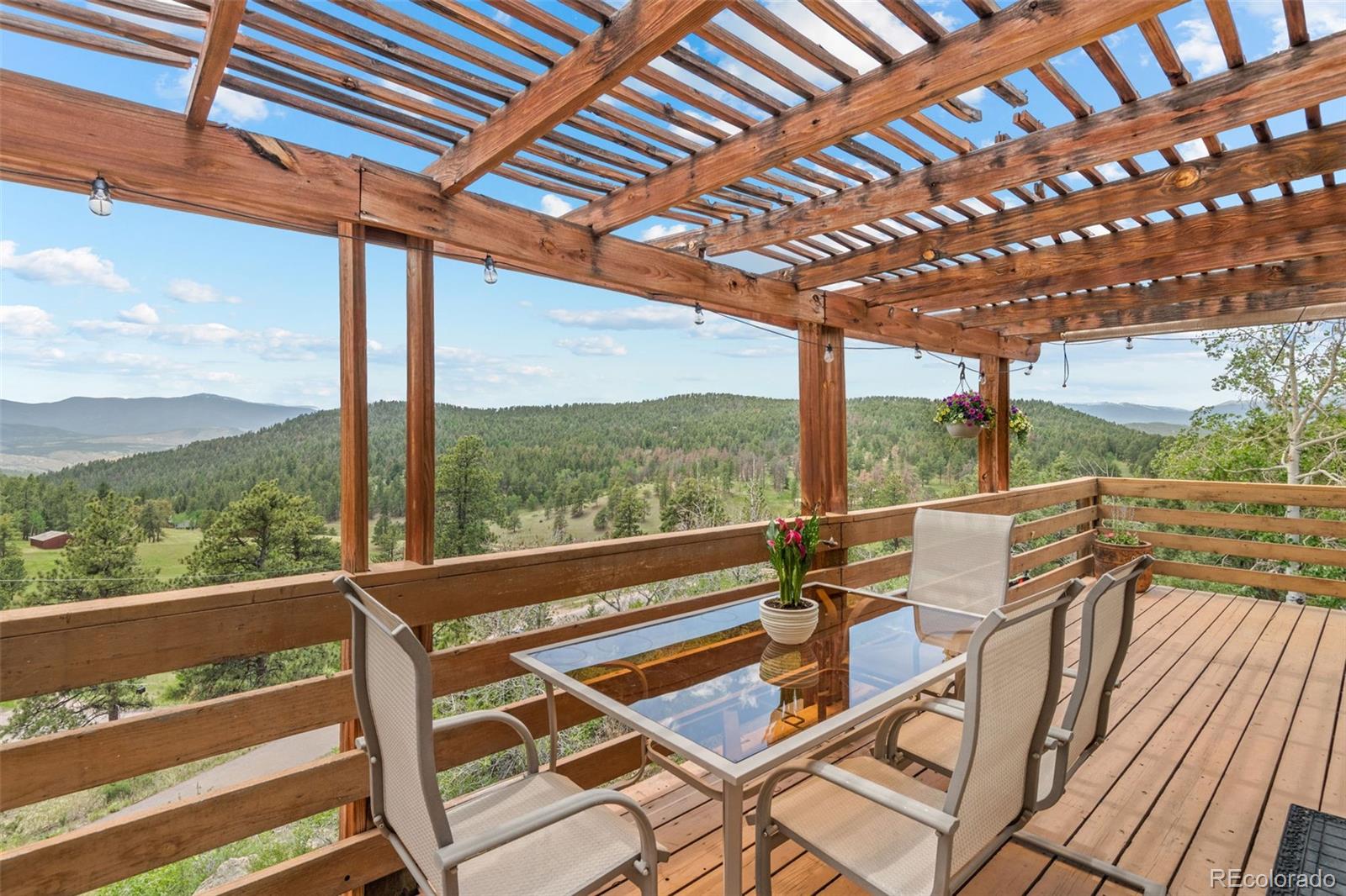 13976 Wamblee Trail