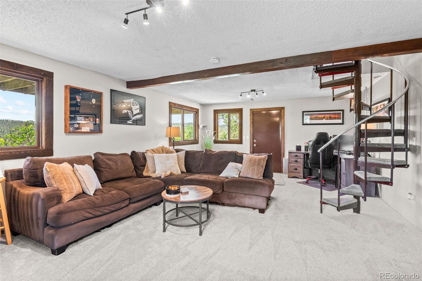 13976 Wamblee Trail