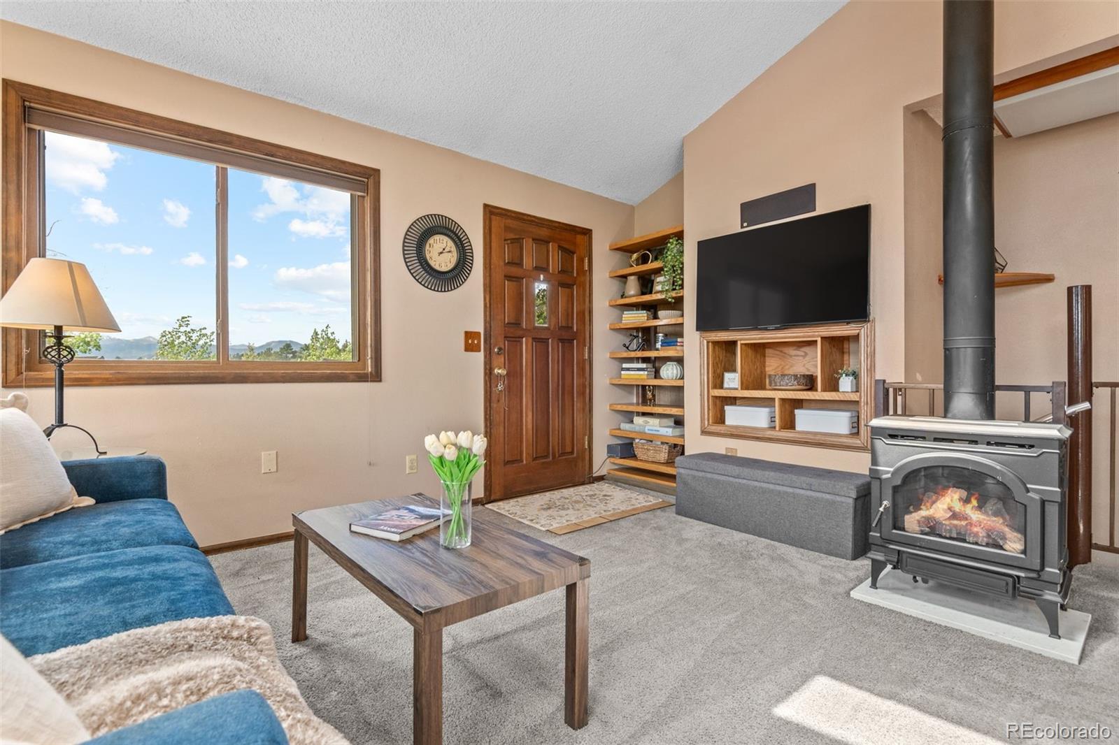 13976 Wamblee Trail