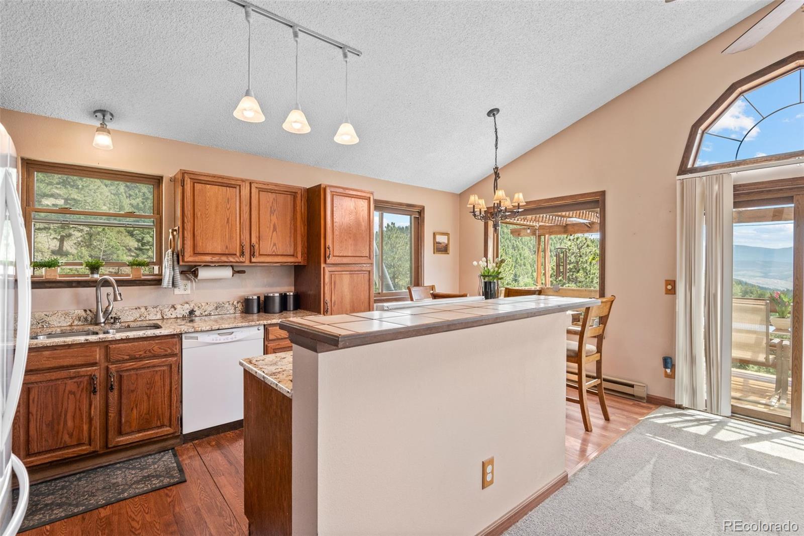 13976 Wamblee Trail