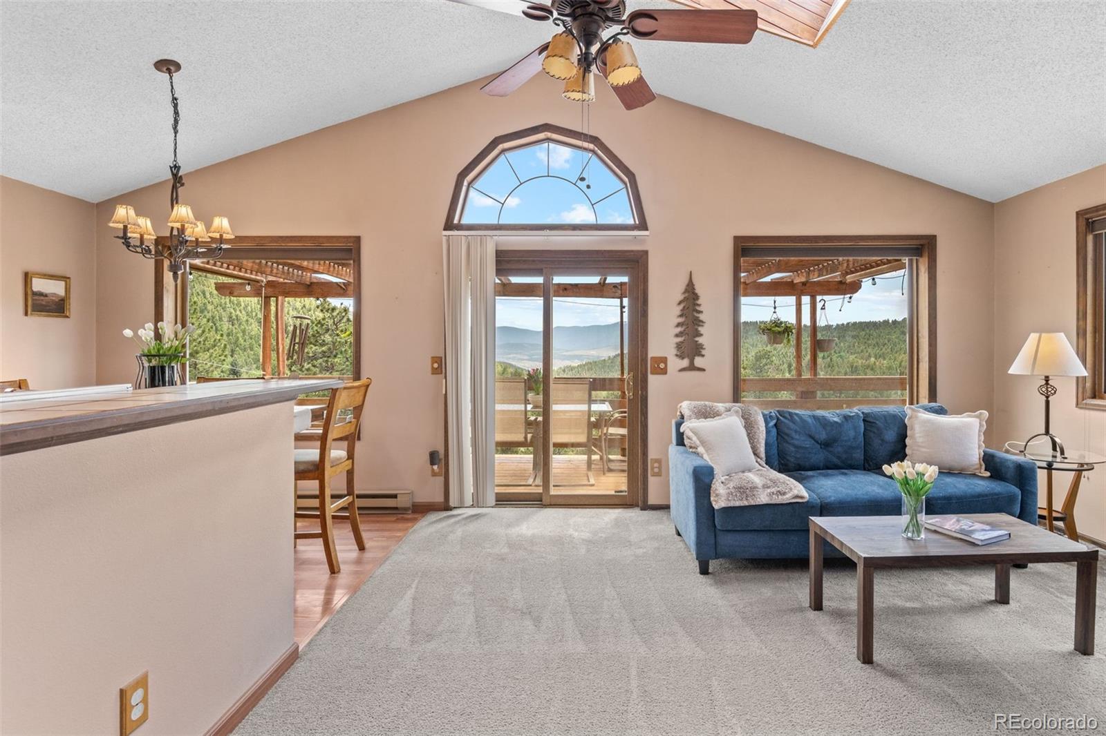 13976 Wamblee Trail