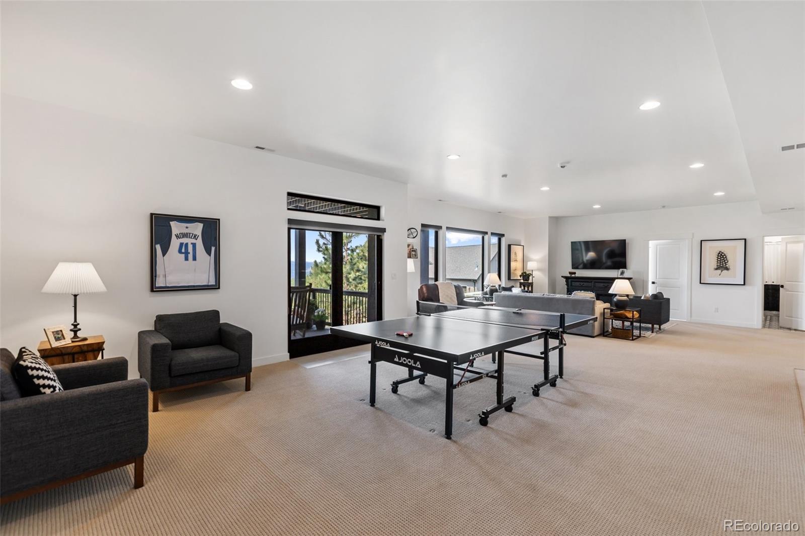 1005 Locklin Way