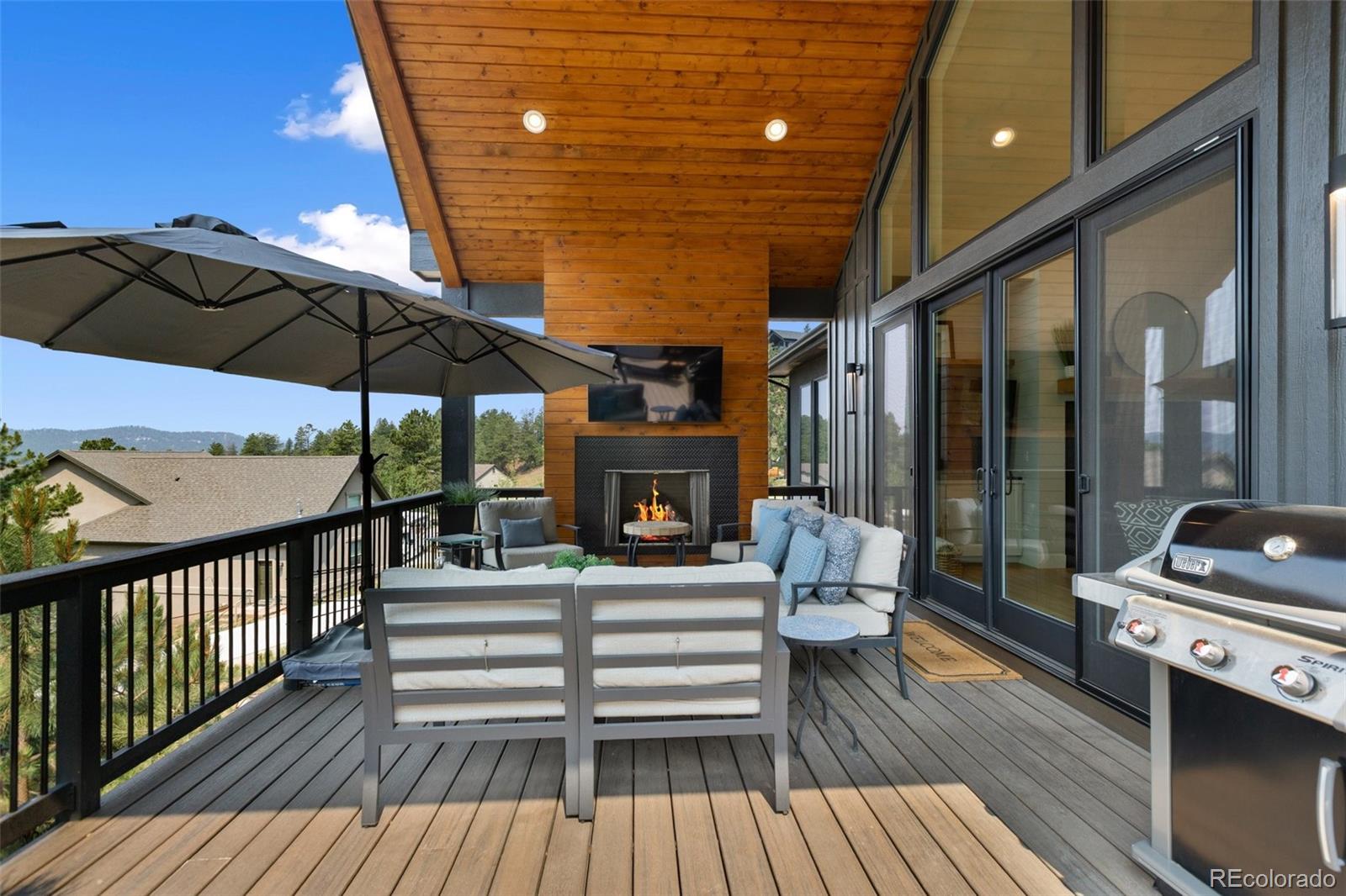 1005 Locklin Way