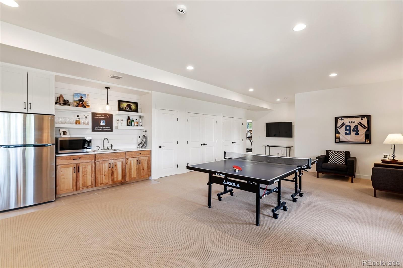 1005 Locklin Way