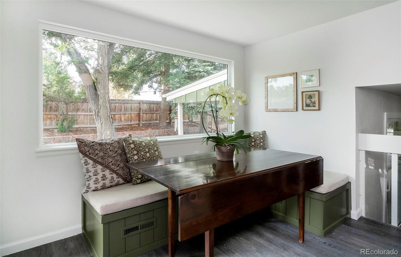 10101 Zenobia Circle