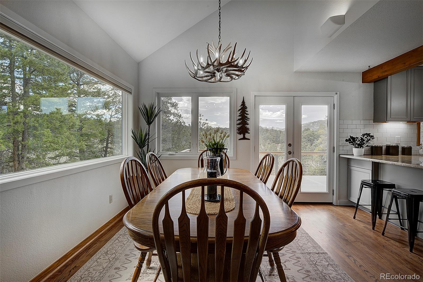 27987 Richmond Hill Road