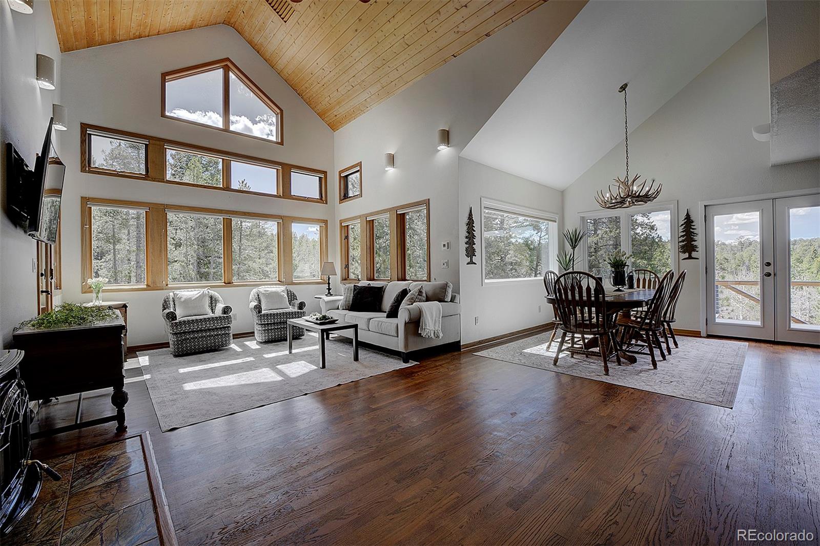 27987 Richmond Hill Road