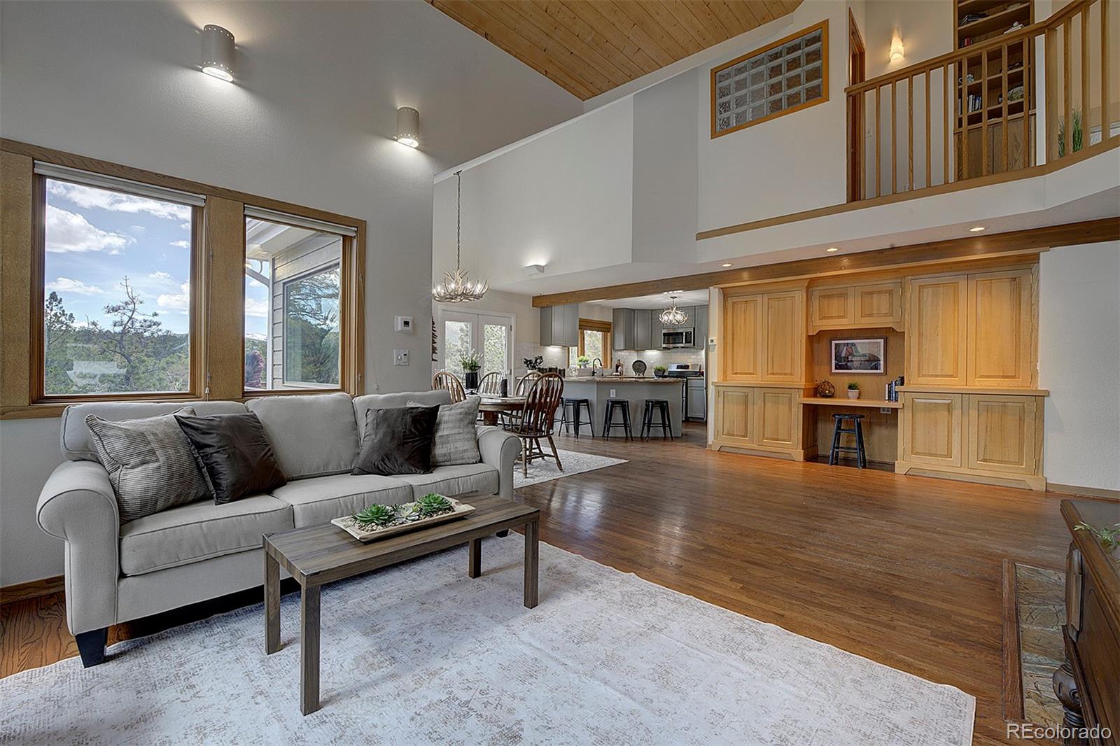 27987 Richmond Hill Road