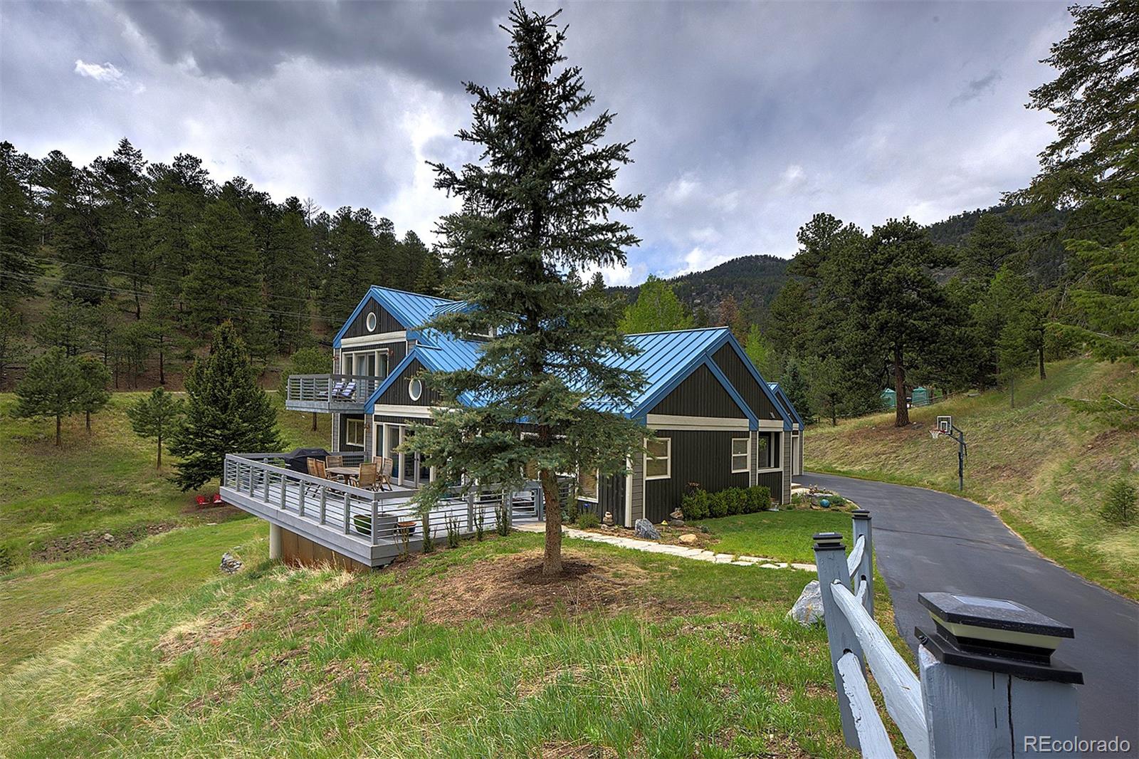 55 Columbine Lane