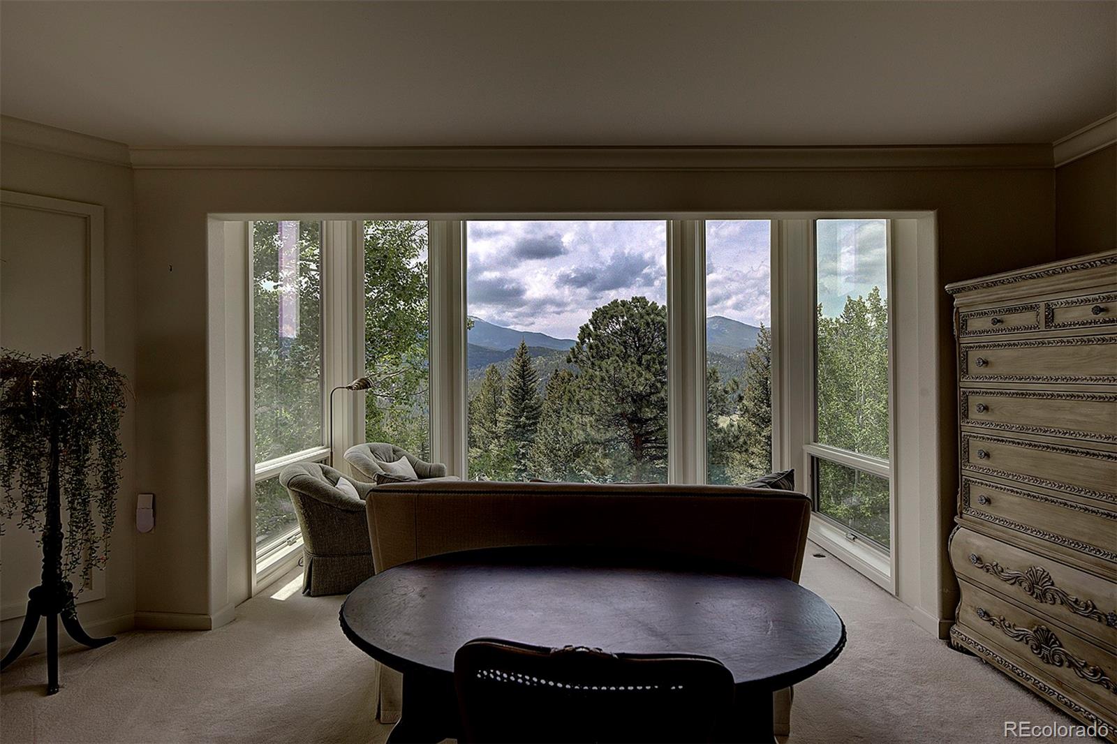 1275 Silver Tip Lane