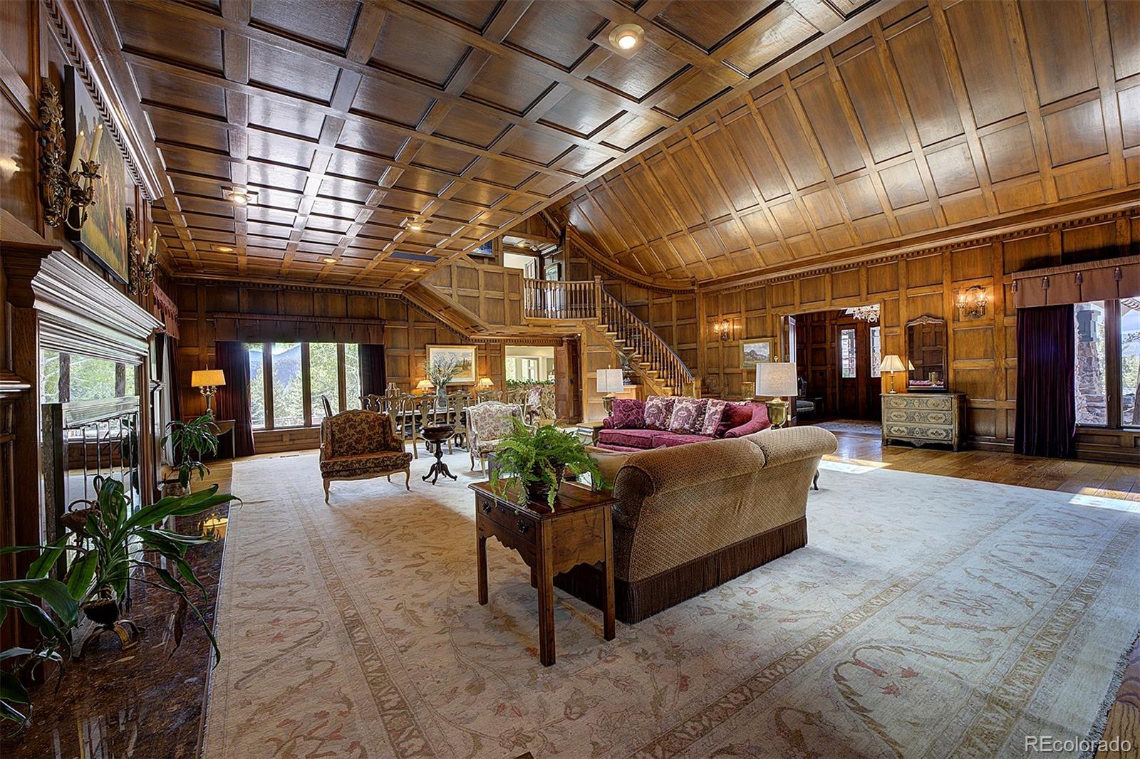 1275 Silver Tip Lane