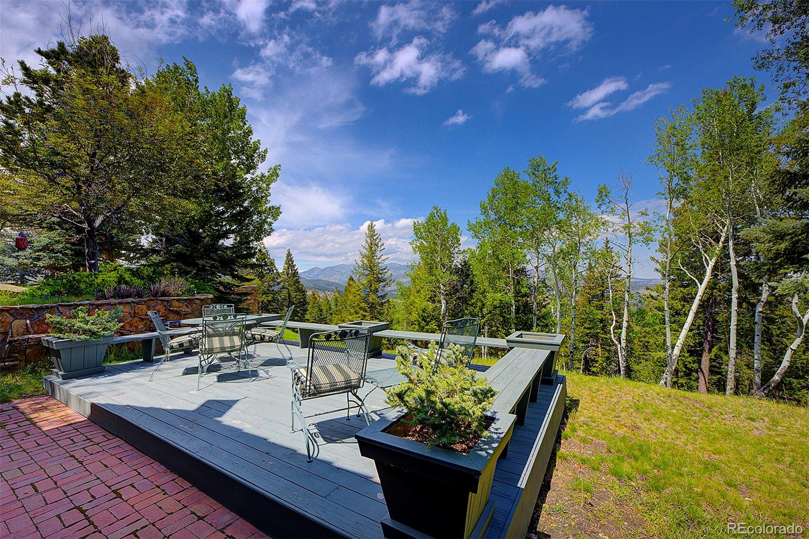 1275 Silver Tip Lane