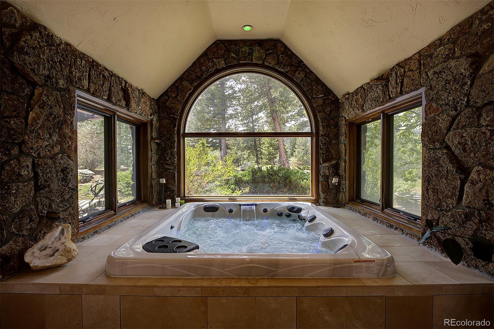 1275 Silver Tip Lane
