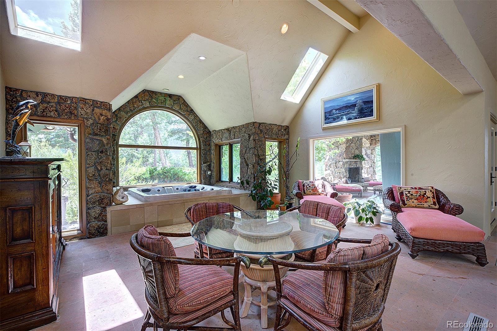 1275 Silver Tip Lane