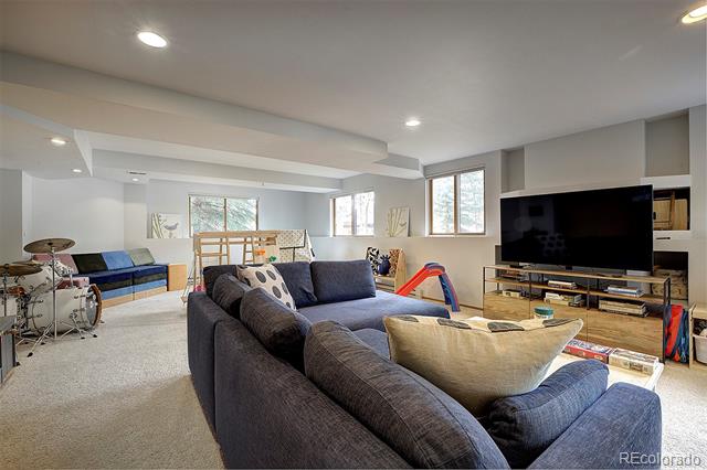 31332 Island Drive
