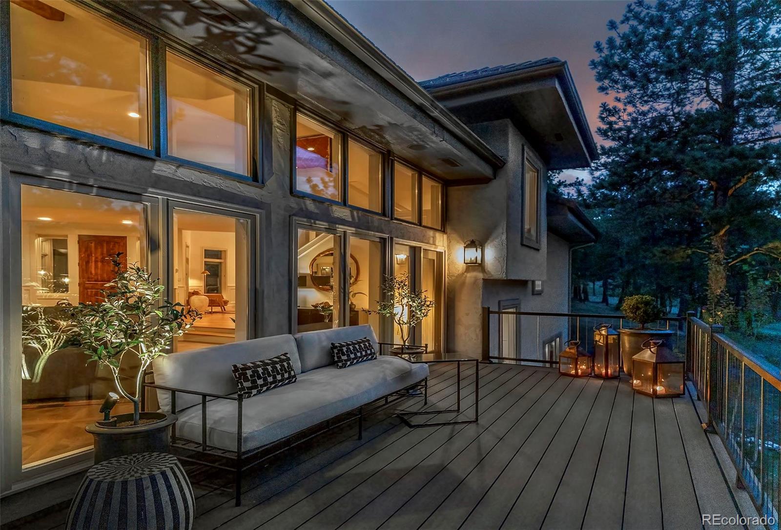 22184 Forest Hills Drive