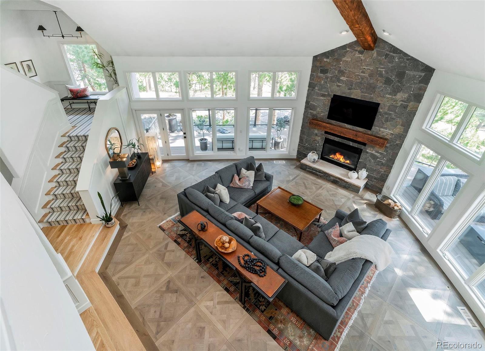 22184 Forest Hills Drive