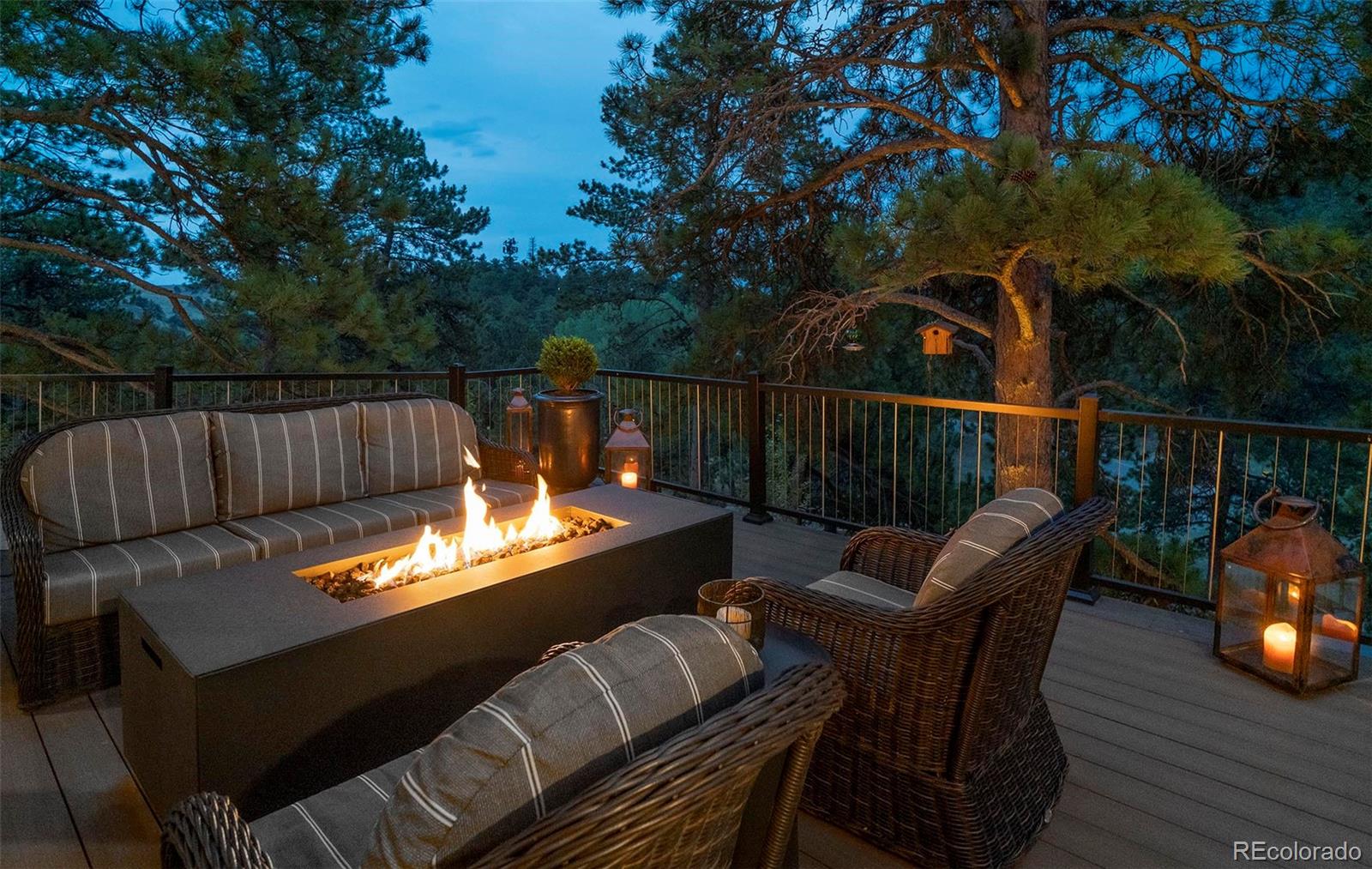 22184 Forest Hills Drive