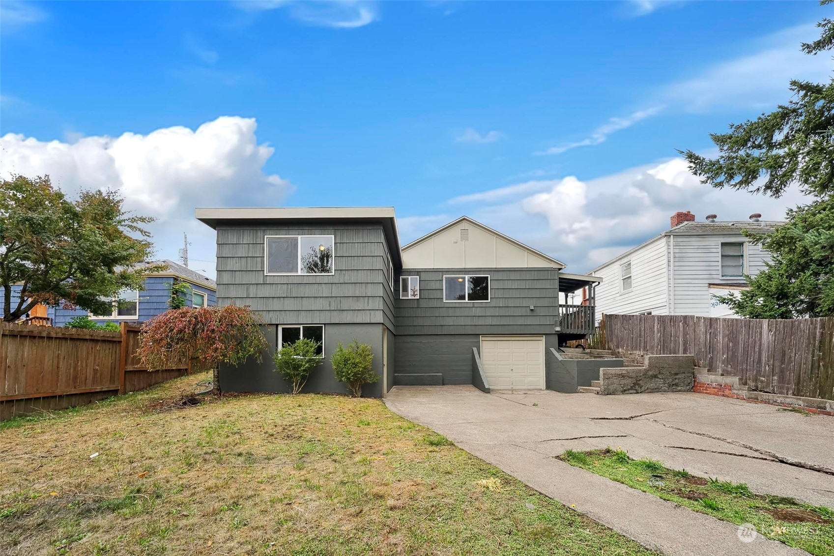 1209 S Madison Street