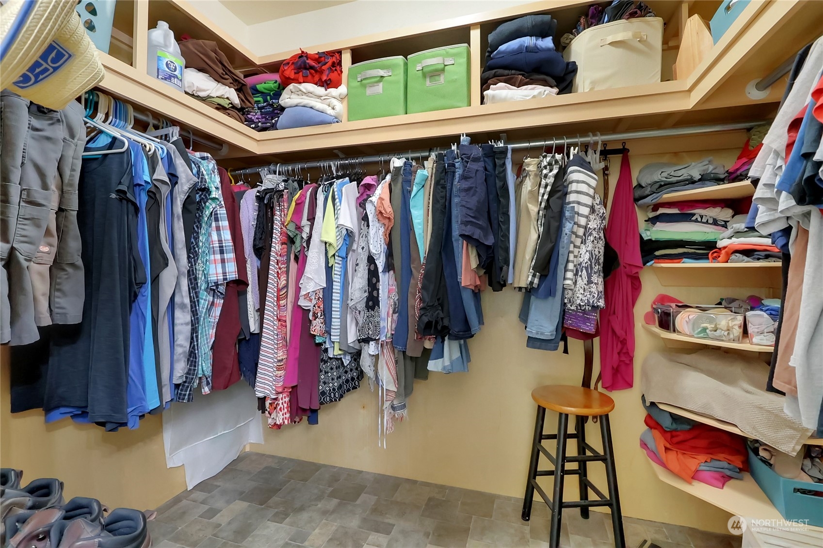 14437 Lindsay Loop SE