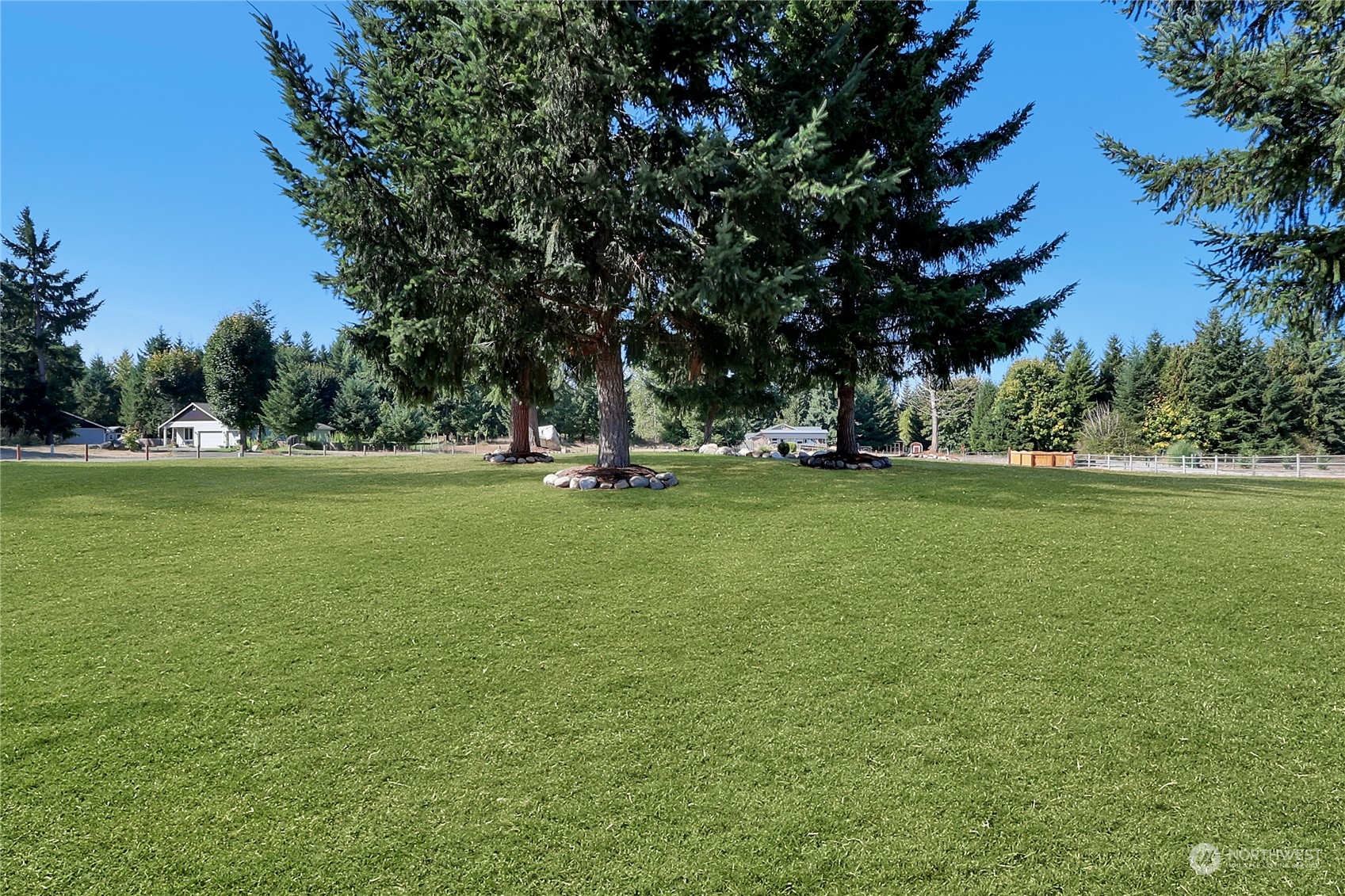 14437 Lindsay Loop SE