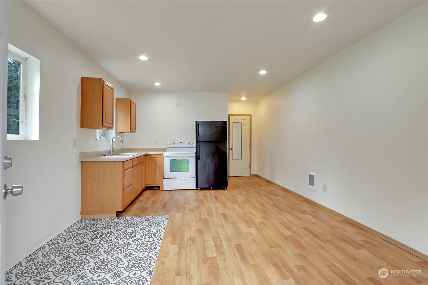 10206 290th Street Ct E