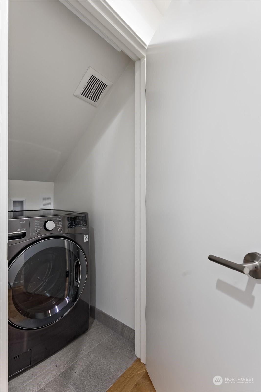 3306 W Government Way Unit: A