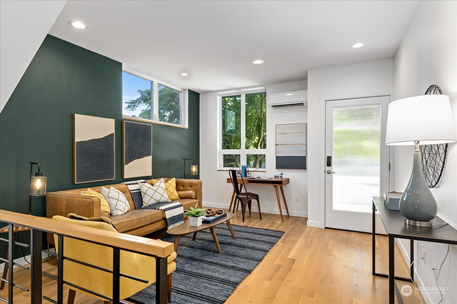 3306 W Government Way Unit: A