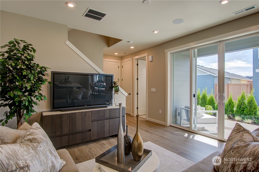 15412 208th Avenue E Unit: 163