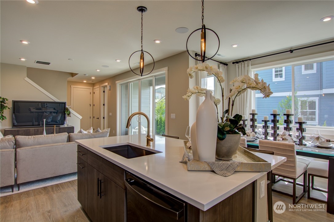 15412 208th Avenue E Unit: 163