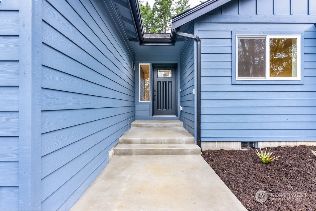 18011 69th Street NW