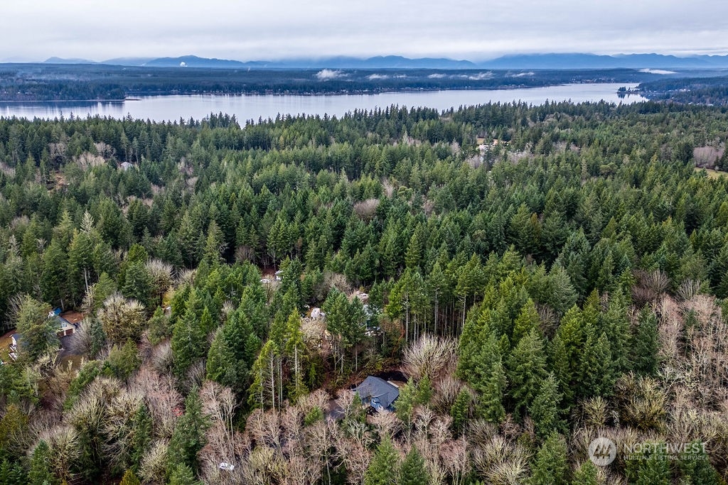 18011 69th Street NW