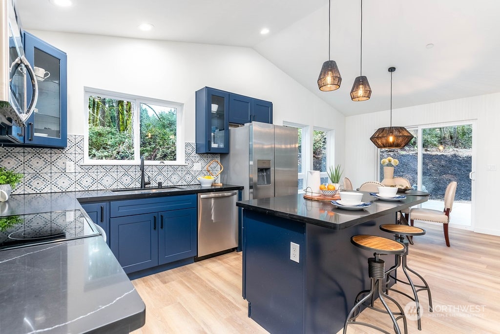 18011 69th Street NW