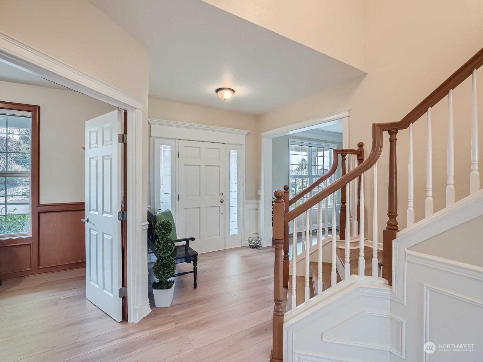 2119 Huntington Loop SE