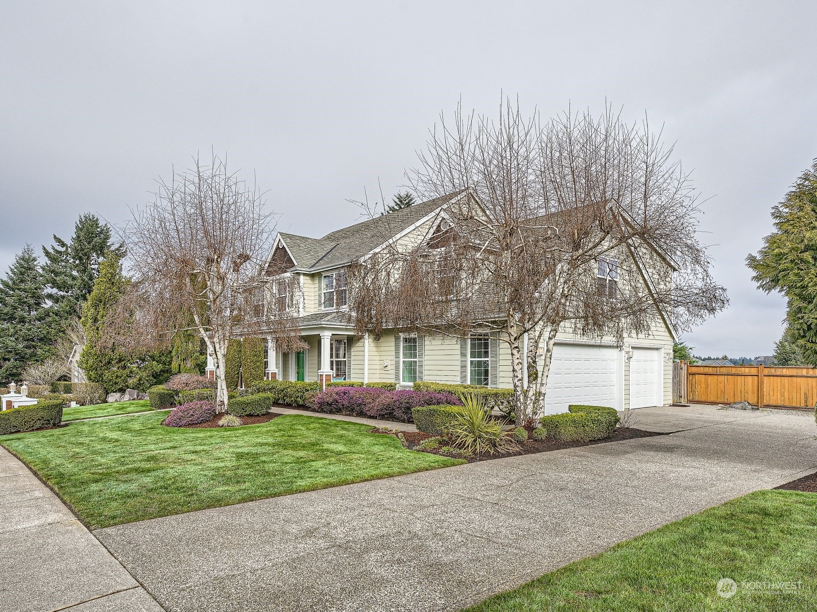 2119 Huntington Loop SE