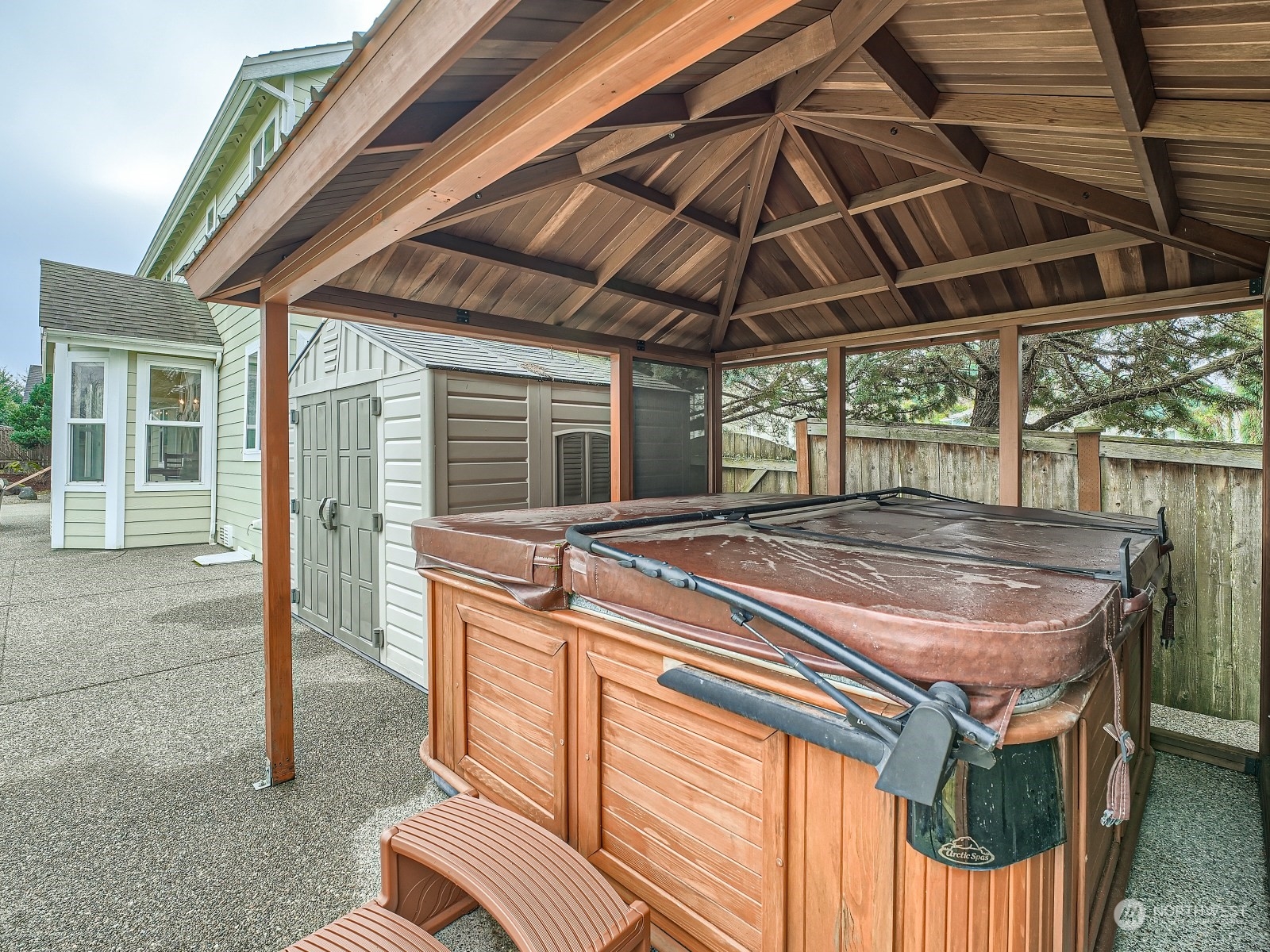 2119 Huntington Loop SE