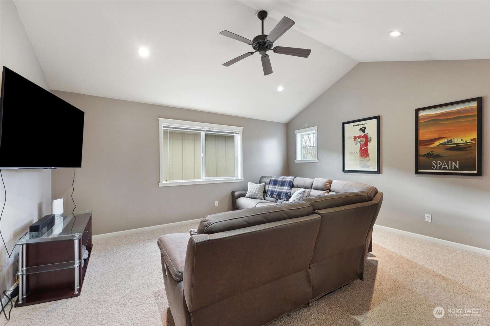 4917 Balustrade Boulevard SE