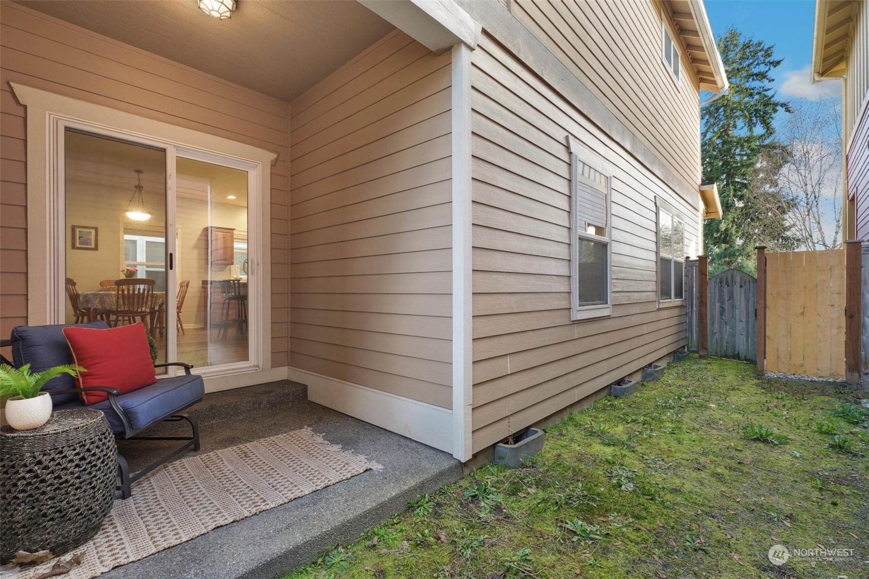 4917 Balustrade Boulevard SE