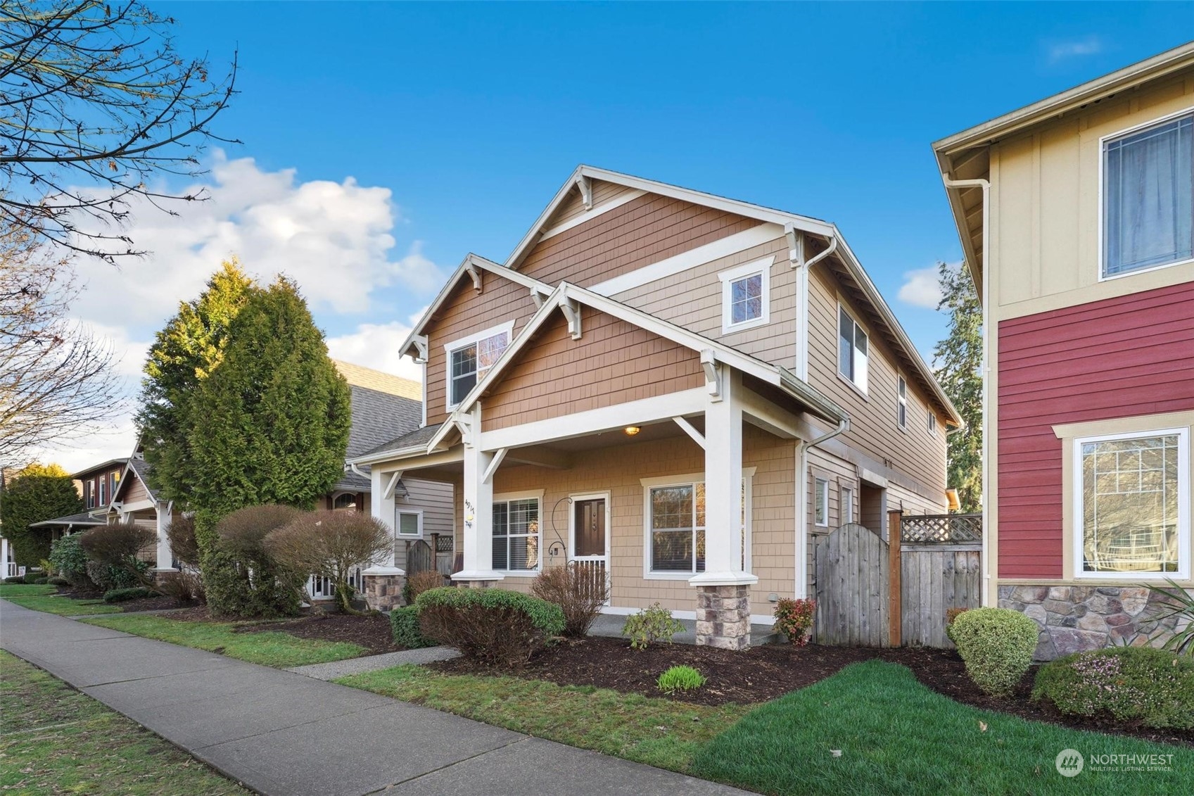 4917 Balustrade Boulevard SE