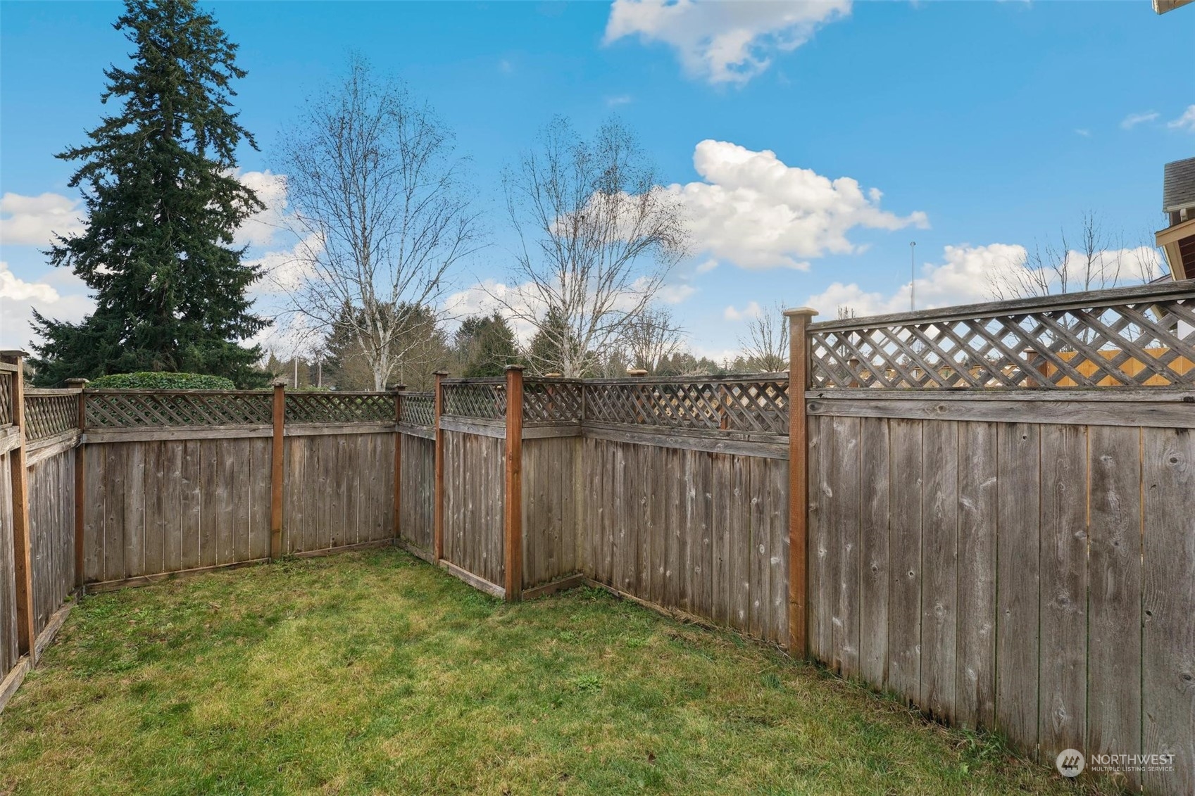 4917 Balustrade Boulevard SE